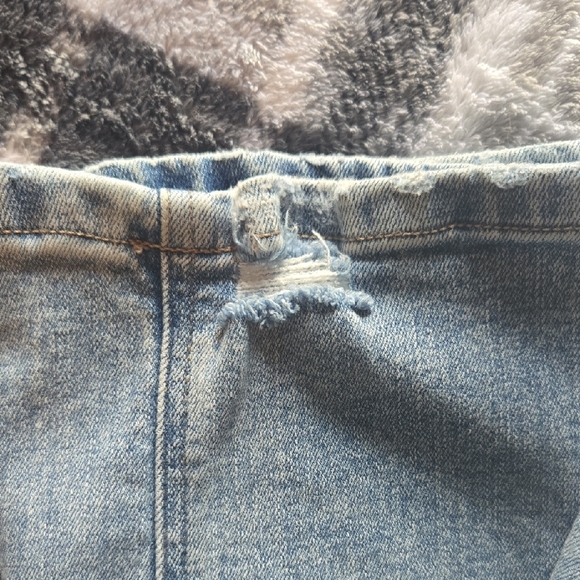 Maurices Light Blue Skinny Jeans - Picture 2 of 6